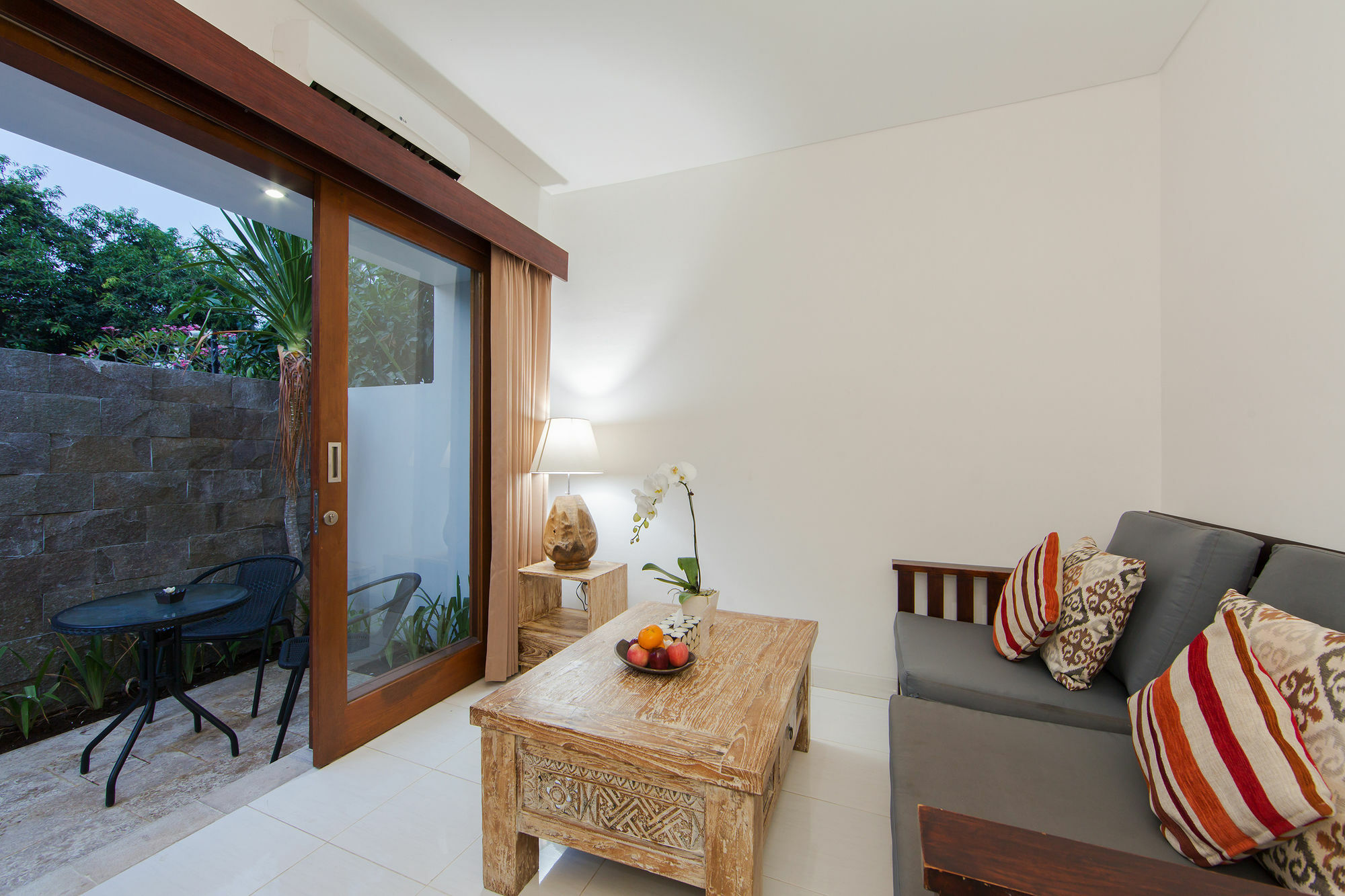 Odika Lovina Villas Ngoại thất bức ảnh